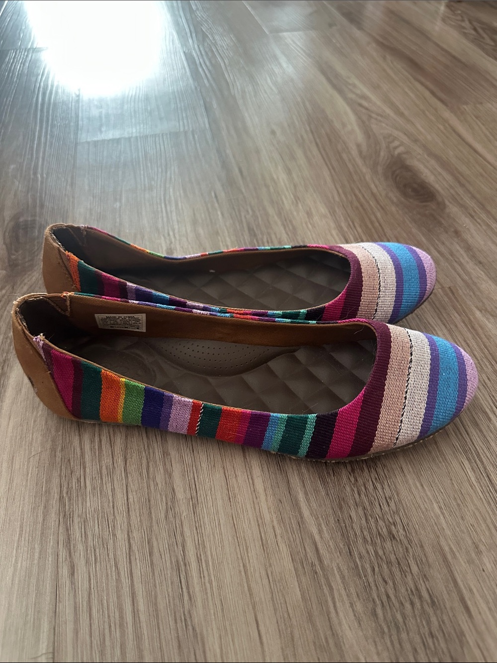 REEF | Striped Multicolor Canvas Women’s Ballet Flats, Size 9.5